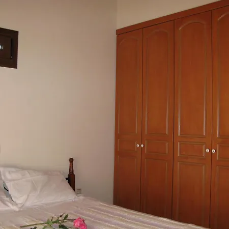 Apartment Navarino Seaview Escape - A Breath Away From The Beach